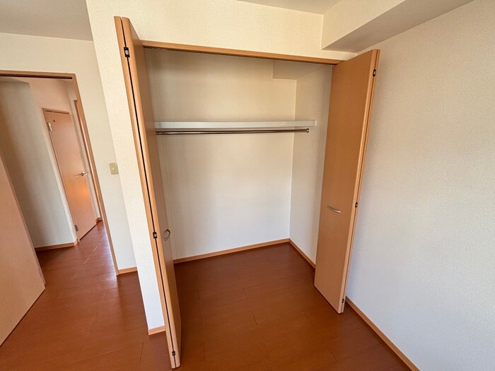 物件内観写真13　(収納)