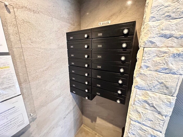 物件外観写真4　(建物設備)