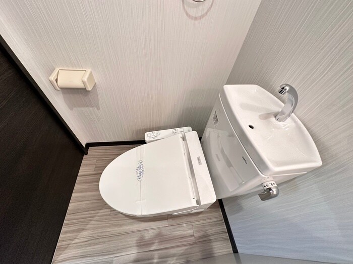 物件内観写真15　(トイレ)