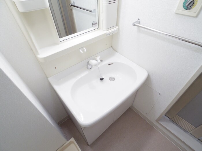 物件内観写真14　(洗面)