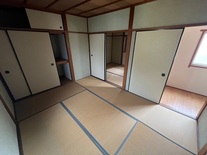 物件内観写真10　(居室)