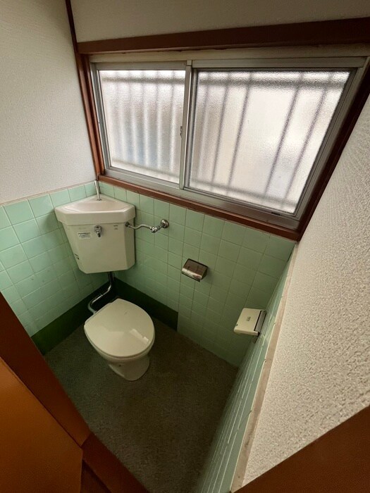 物件内観写真13　(トイレ)