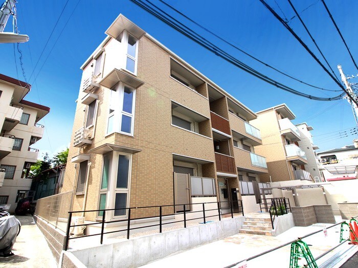 物件外観写真1　(外観写真)