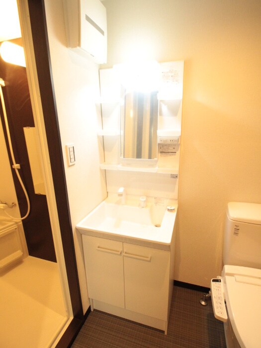 物件内観写真9　(洗面)