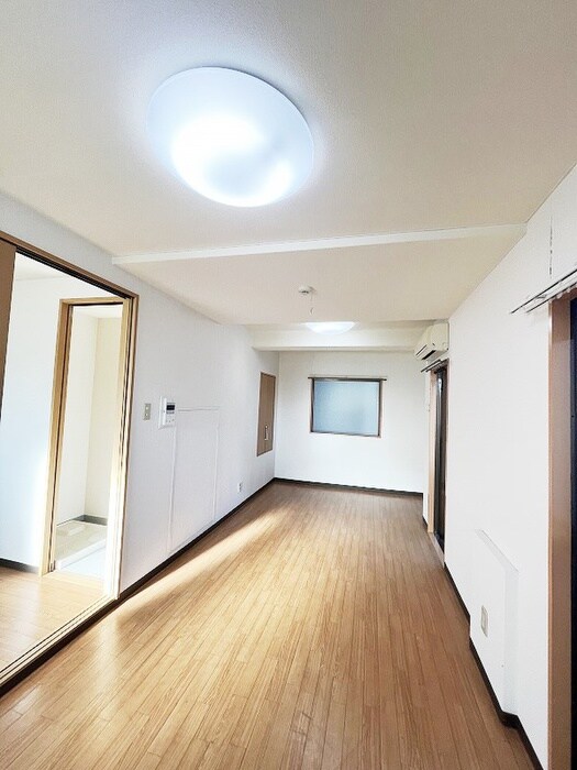 物件内観写真13　(居室)