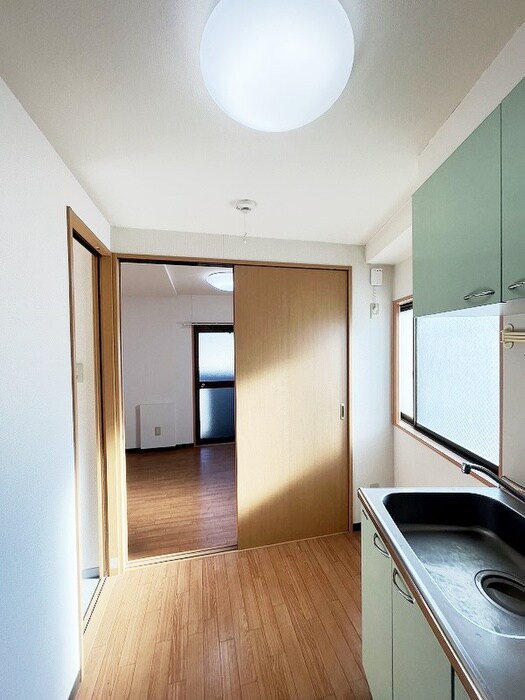 物件内観写真14　(居室)