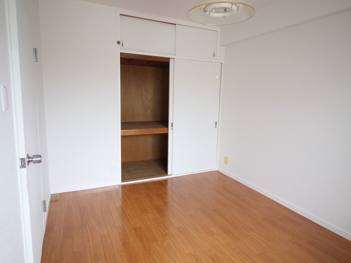 物件内観写真14　(居室)