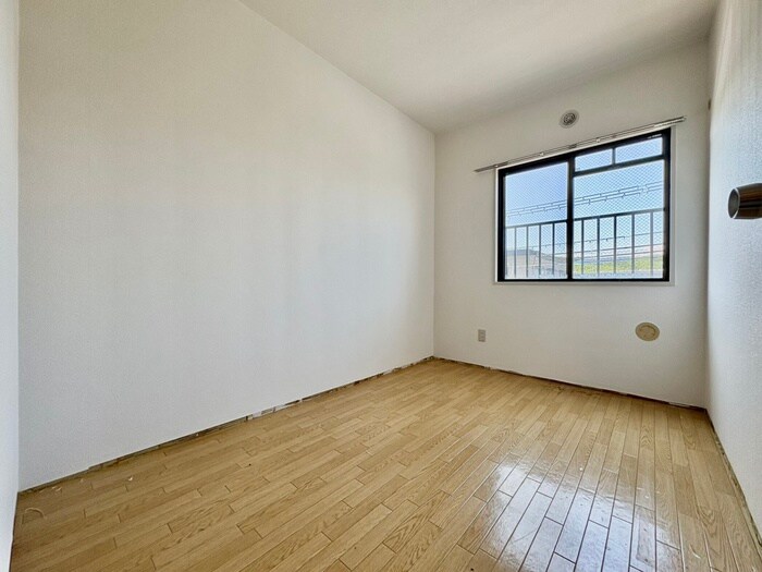 物件内観写真16　(居室)