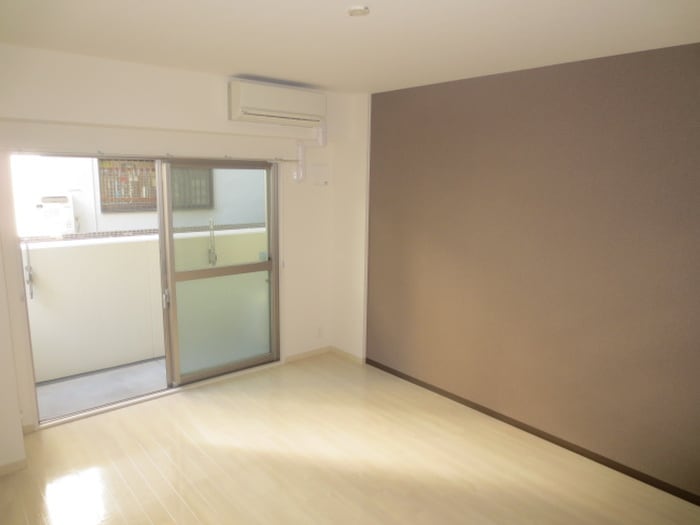 物件内観写真12　(居室)