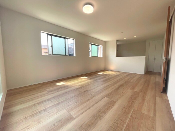 物件内観写真10　(居室)