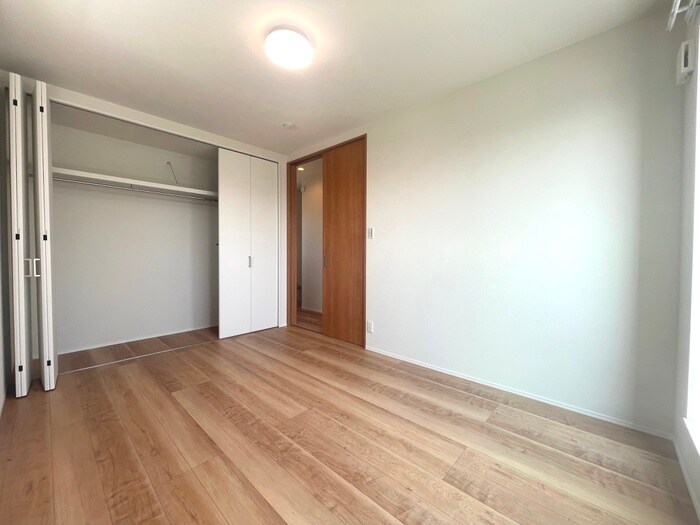 物件内観写真12　(居室)