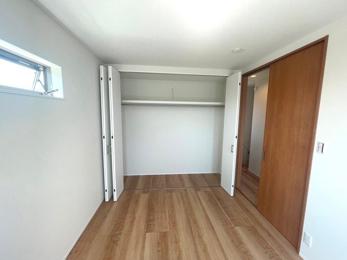 物件内観写真18　(収納)