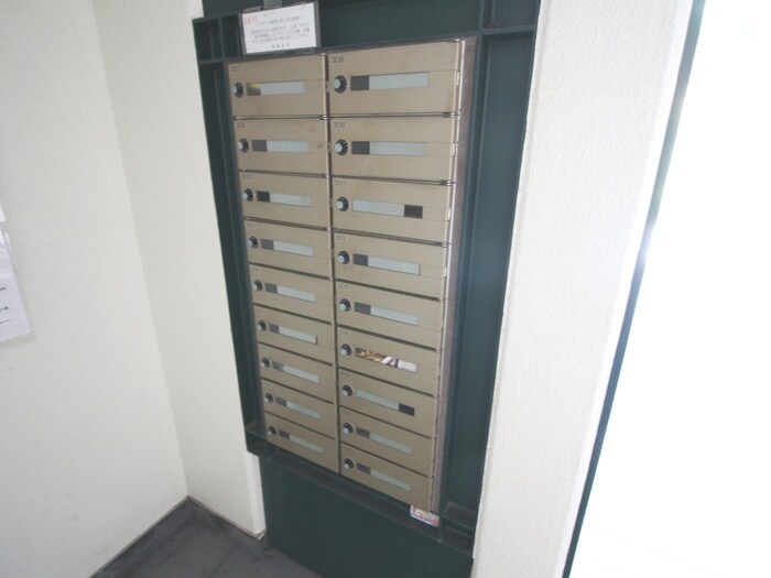 物件外観写真4　(建物設備)