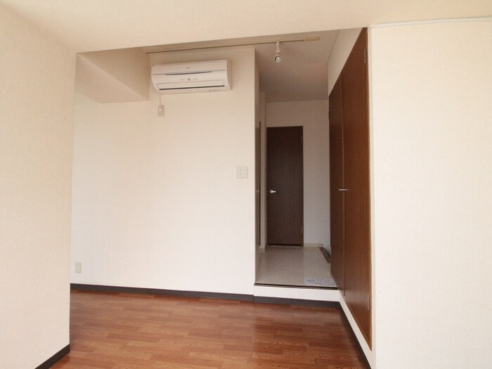 物件内観写真20　(居室)