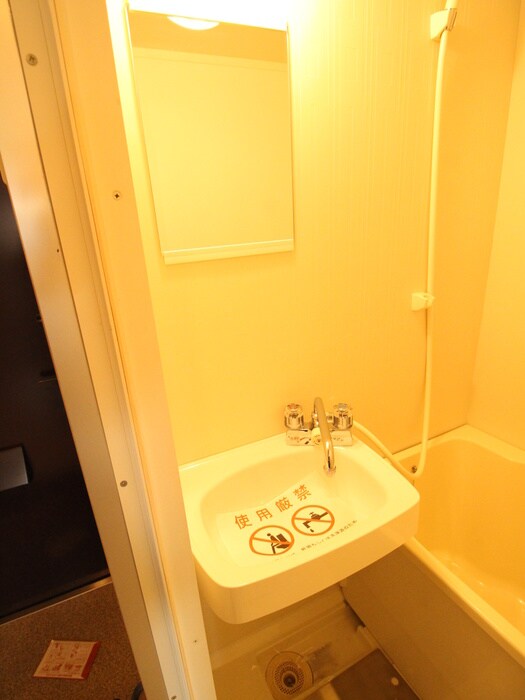 物件内観写真11　(洗面)