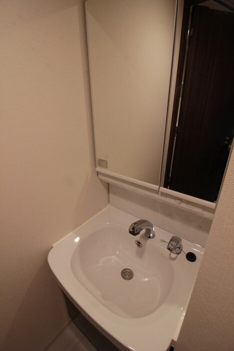 物件内観写真11　(洗面)