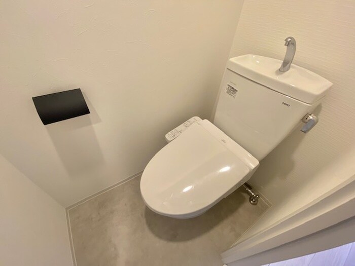 物件内観写真9　(トイレ)