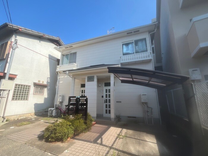 物件外観写真1　(外観写真)