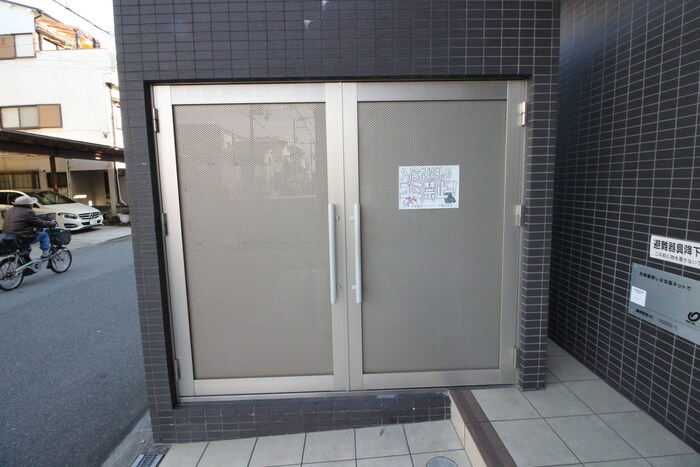 物件外観写真6　(建物設備)