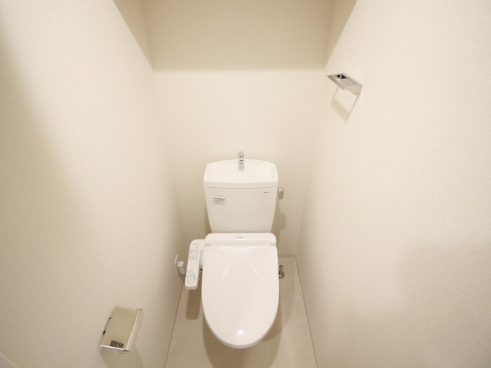 物件内観写真10　(トイレ)