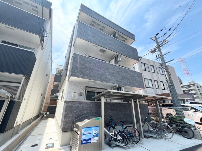 物件外観写真1　(外観写真)