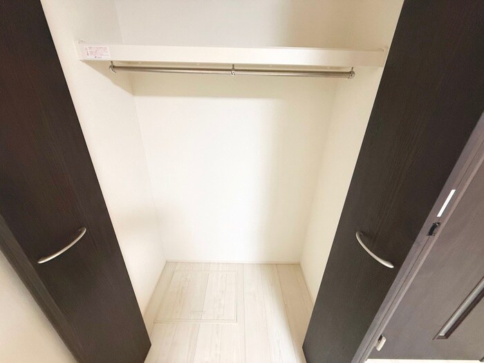 物件内観写真16　(収納)