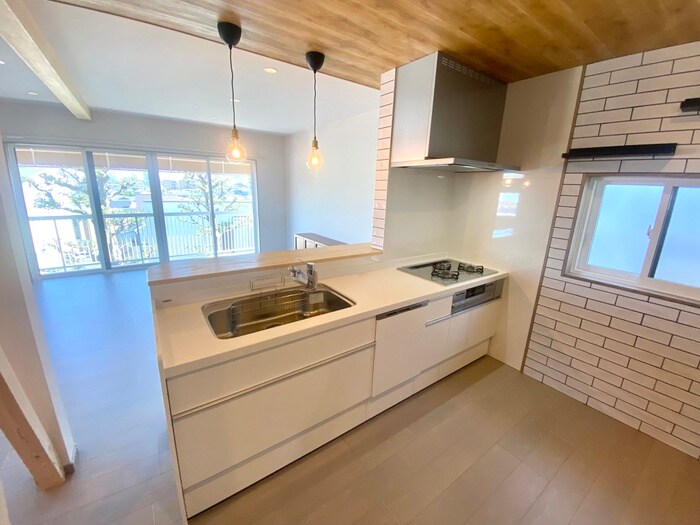 物件内観写真8　(キッチン)