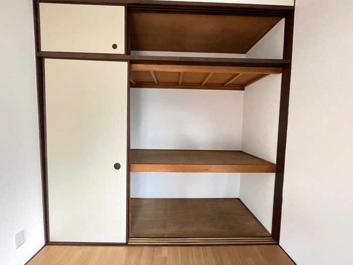 物件内観写真15　(収納)