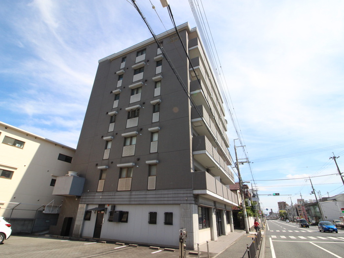 フォウレス 塚口
