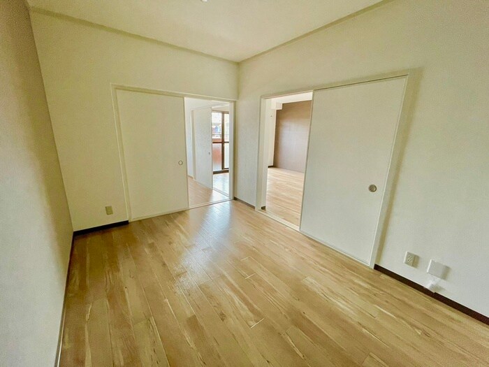 物件内観写真16　(居室)