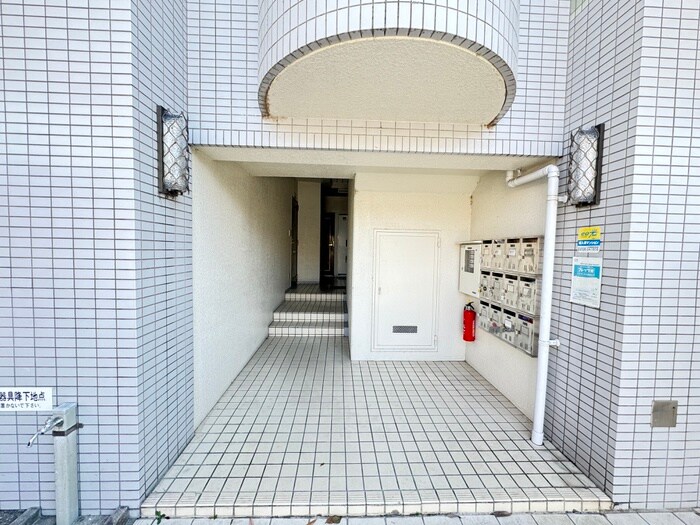 物件外観写真5　(外観写真)