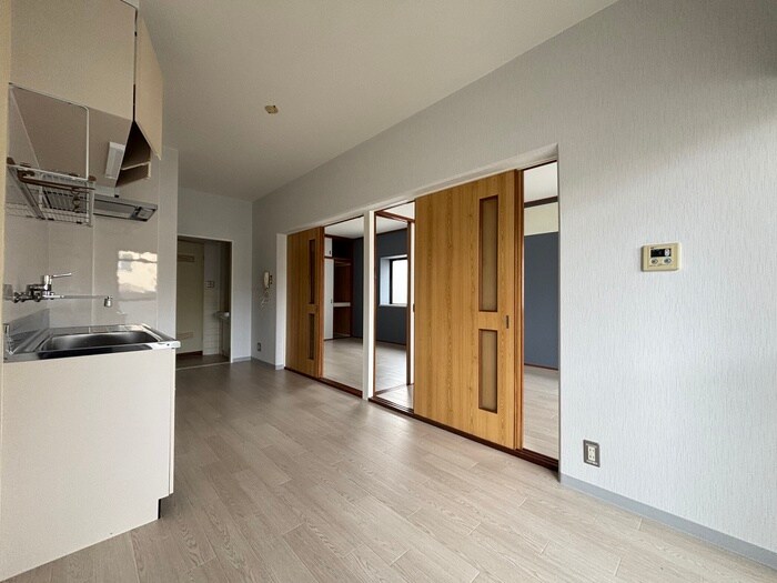 物件内観写真10　(居室)