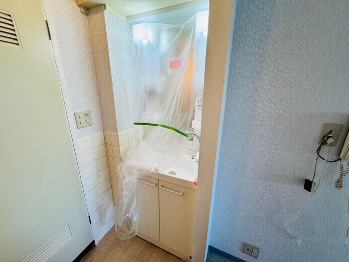 物件内観写真12　(洗面)