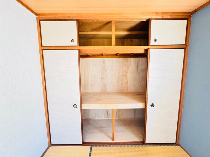 物件内観写真13　(収納)