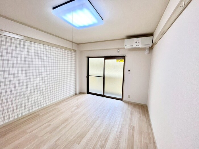 物件内観写真9　(居室)