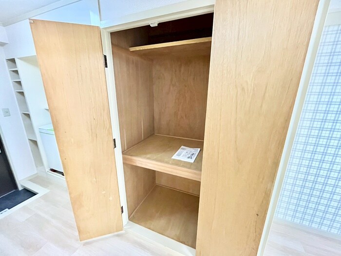 物件内観写真13　(収納)