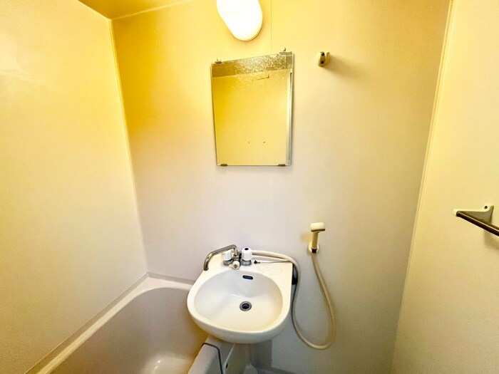 物件内観写真16　(洗面)