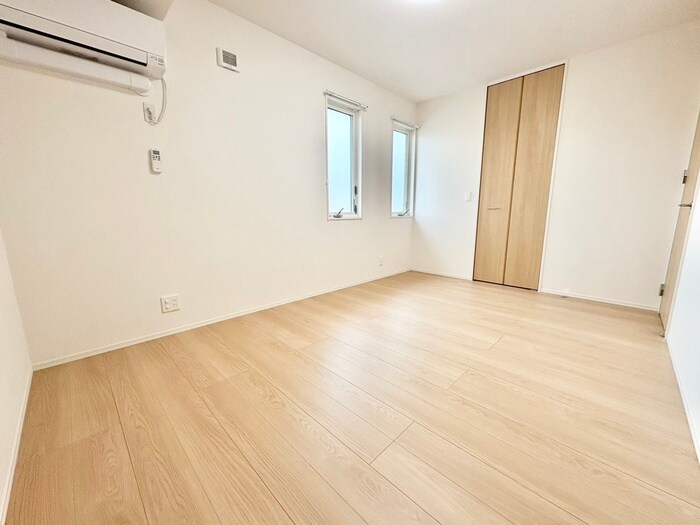 物件内観写真10　(居室)