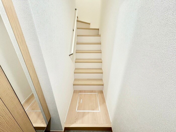 物件内観写真17　(廊下)