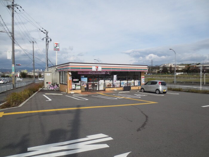 セブンイレブン枚方長尾荒阪２丁目店