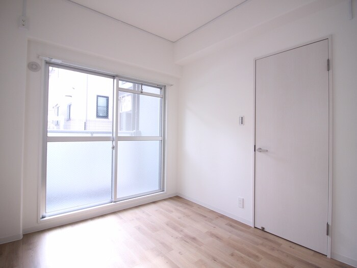 物件内観写真11　(居室)