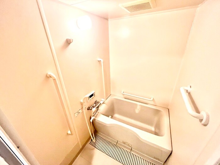 物件内観写真11　(バス／シャワールーム等)