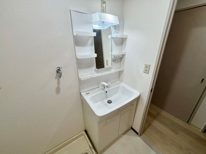 物件内観写真11　(洗面)