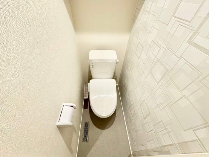 物件内観写真11　(トイレ)