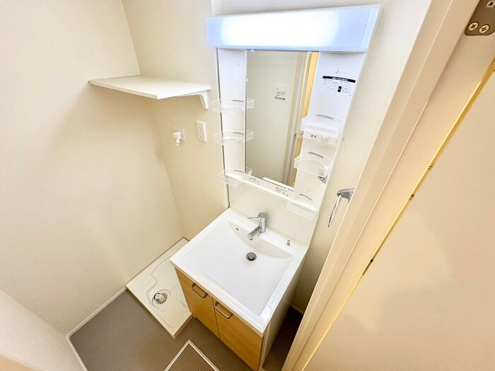 物件内観写真12　(洗面)