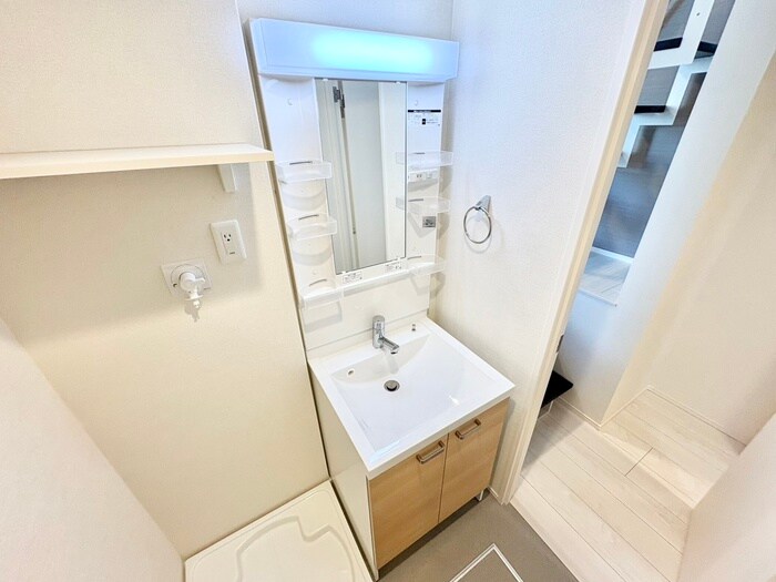 物件内観写真12　(洗面)