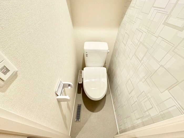 物件内観写真15　(トイレ)