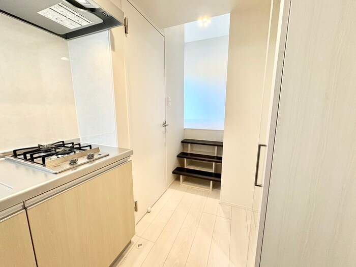 物件内観写真16　(廊下)