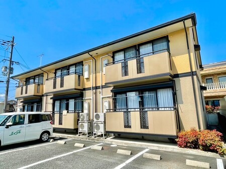 ファミールシャトー外観写真