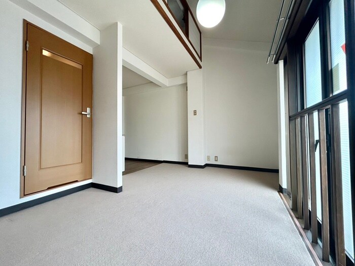 物件内観写真6　(居室)